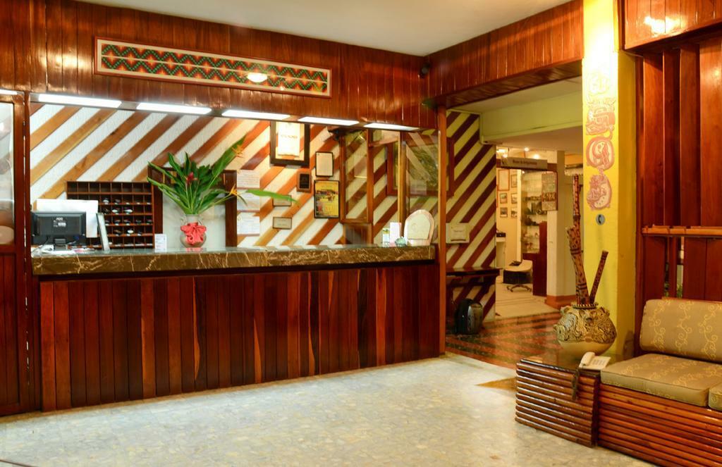 Hotel 팔렝케 외부 사진